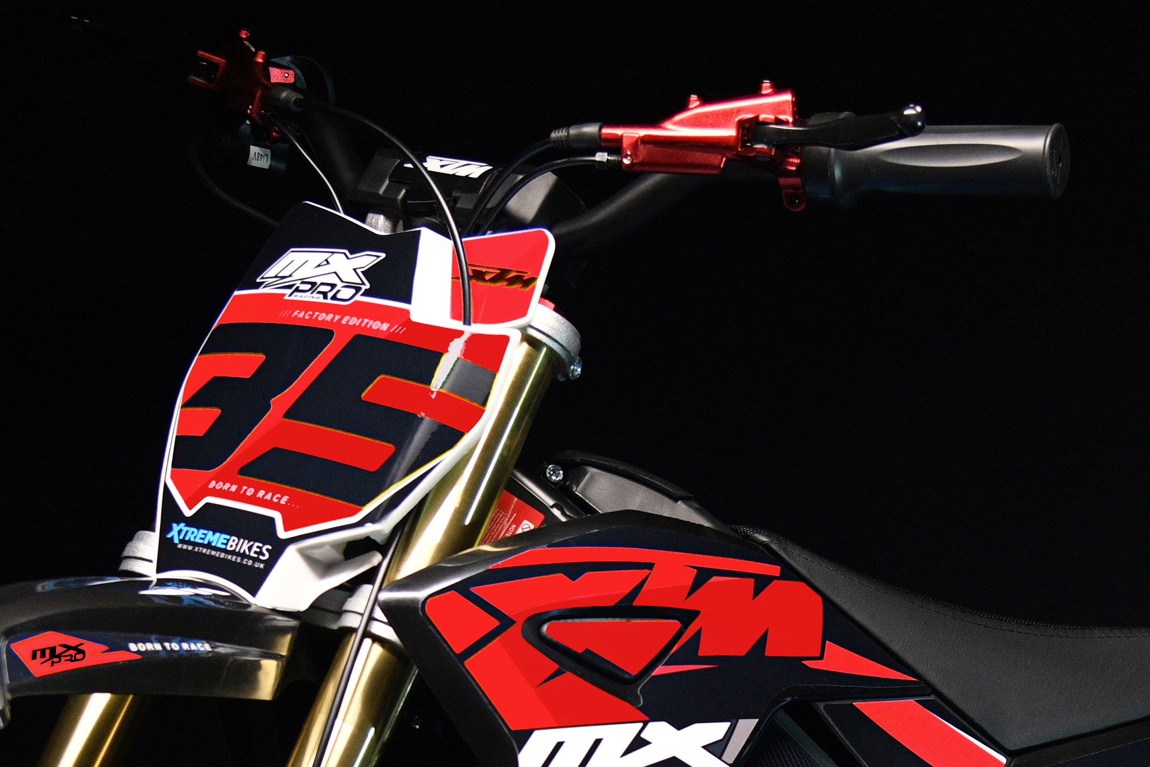 Adjustable Handlebars & Crash Pad